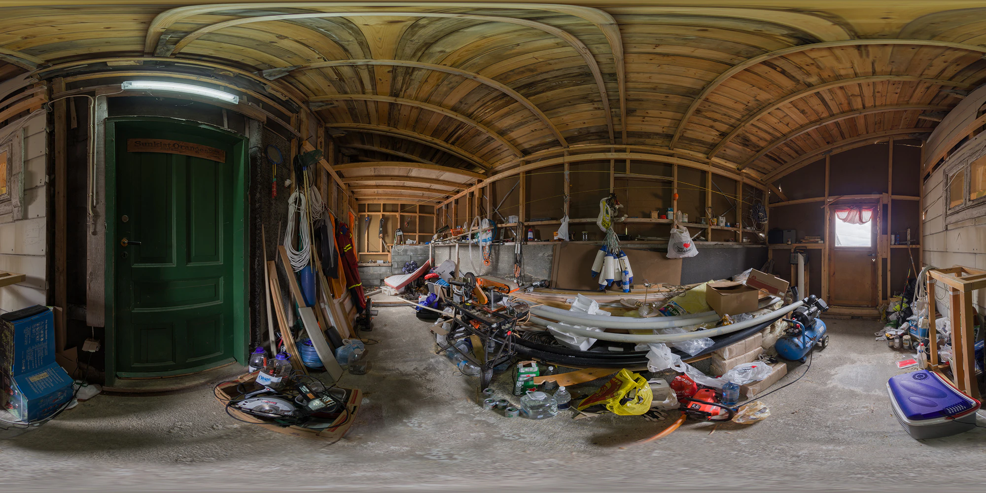 shed dark 2014 — Download