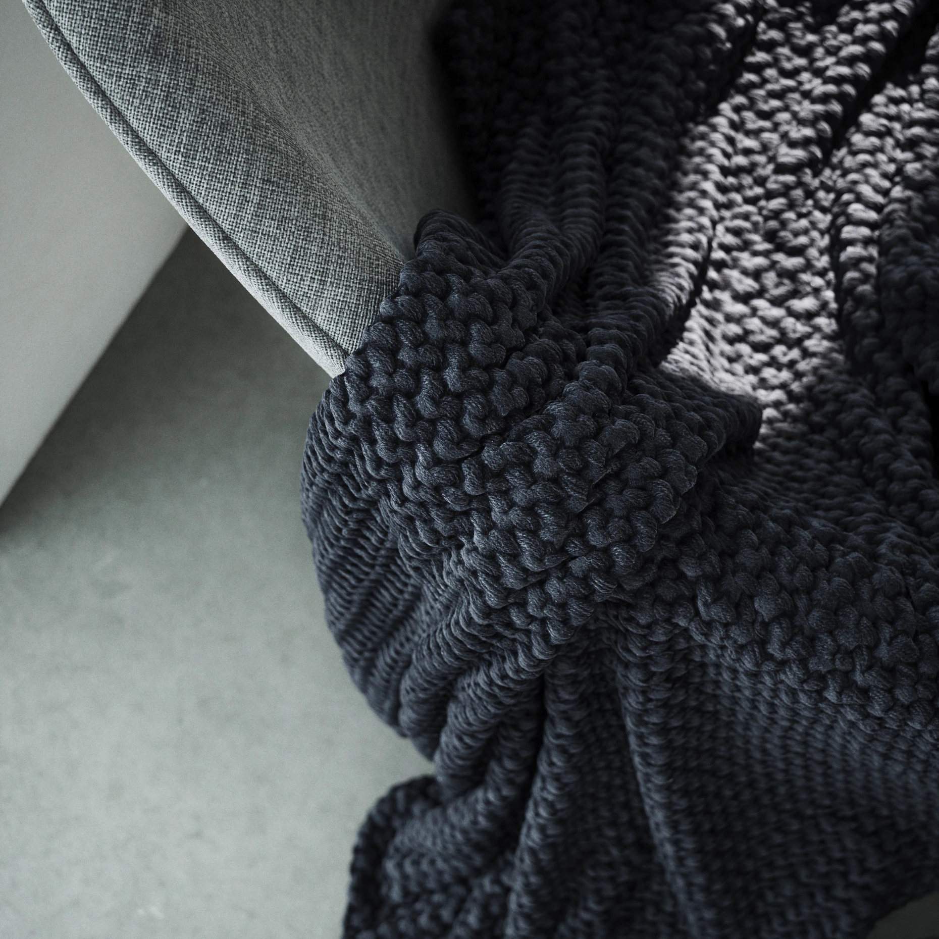 throw 002 — Download